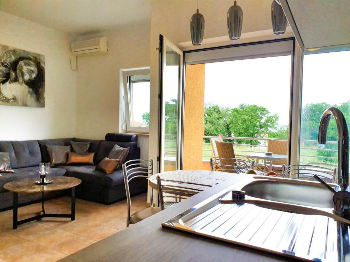 Apartamento Lastovka Posesi Medulin Exterior foto
